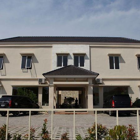 Hotel Roemah Moesi Medan Exterior foto