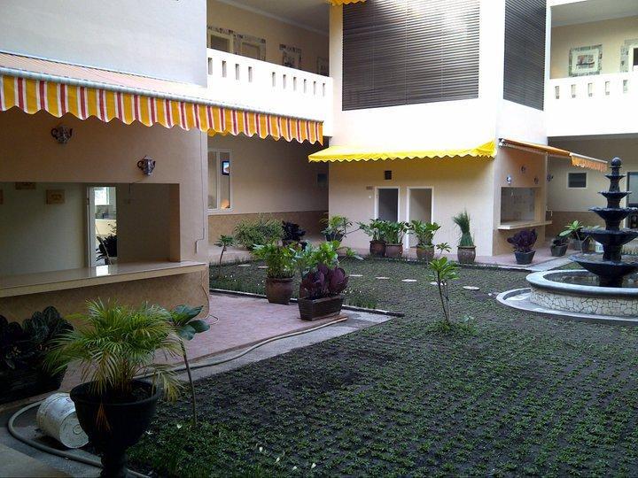 Hotel Roemah Moesi Medan Exterior foto